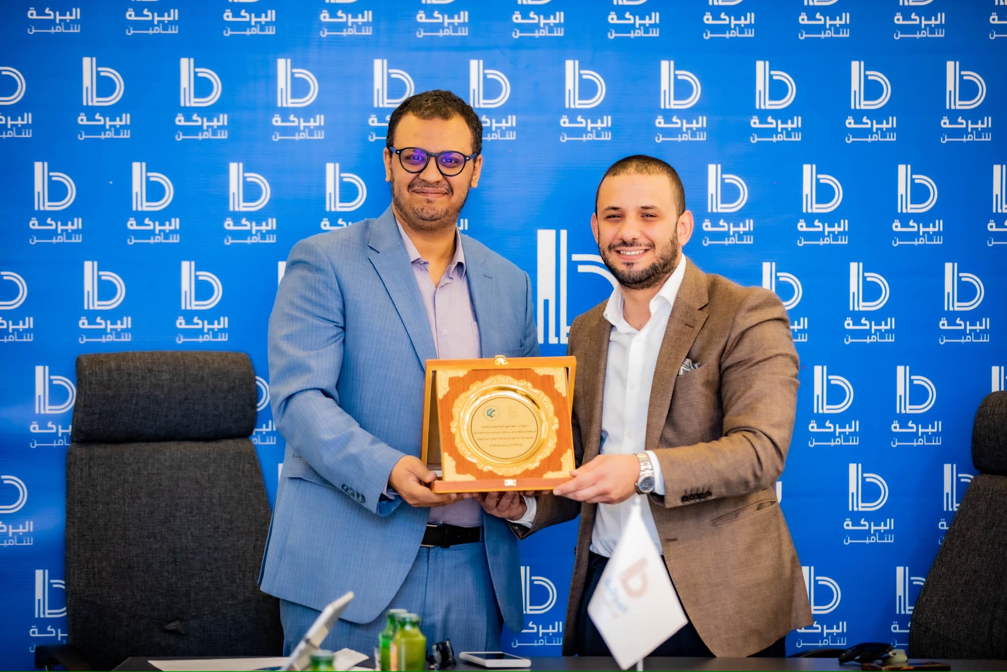 المنظمة الليبية لتقنية المعلومات والاتصالات تحصل على وثيقة تأمين ضد المخاطر السيبرانية الأولى في ليبيا المنظمة الليبية لتقنية المعلومات والاتصالات تحصل على وثيقة تأمين ضد المخاطر السيبرانية الأولى في ليبيا - المؤسسة الليبية للتقنية