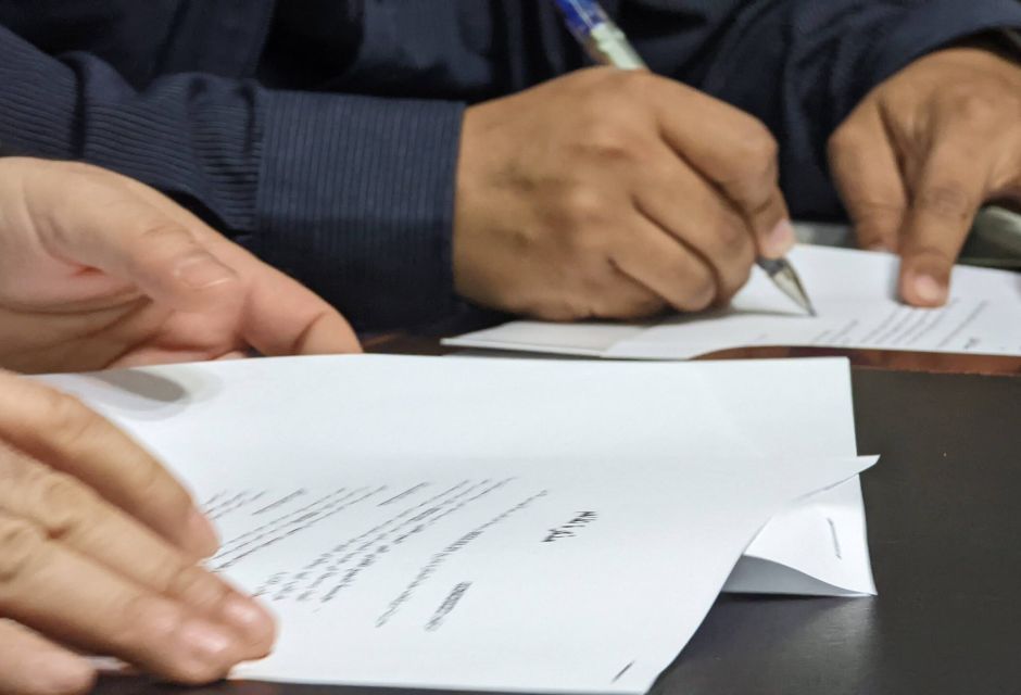 اتفاقية تعاون مع المجمع القانوني الليبي