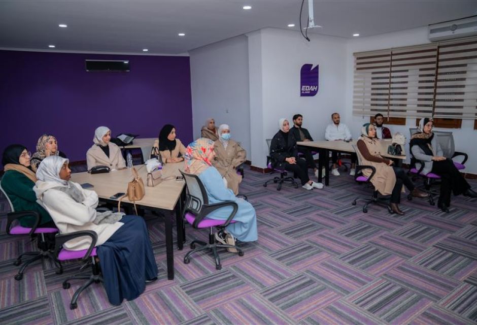 ملتقى خريجي برنامج التدريب المهني - المؤسسة الليبية للتقنية